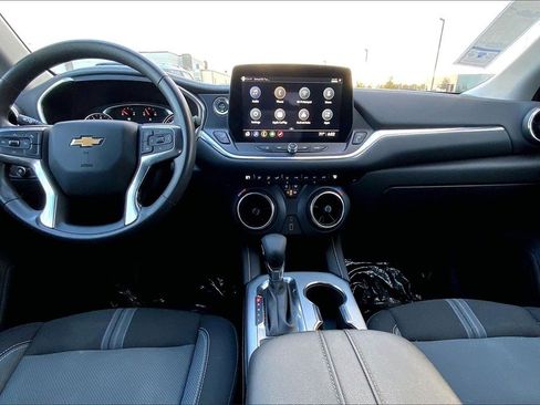 Used 2023 Chevrolet Blazer LT image 10
