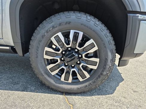 New 2026 GMC Sierra 2500 Denali Ultimate AWD/4WD image 26