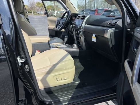 Used 2023 Toyota 4Runner SR5 Premium w/ Moonroof Package image 34