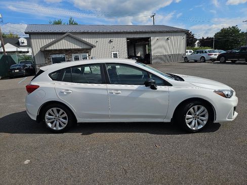 Used 2019 Subaru Impreza 2.0i AWD/4WD image 2