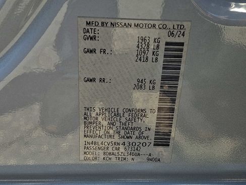 Used 2024 Nissan Altima 2.5 SR FWD image 26