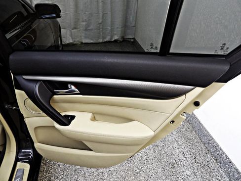 Used 2014 Acura TL w/Tech 4dr Sedan w/Technology image 12
