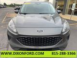 Used 2021 Ford Escape SE image 2