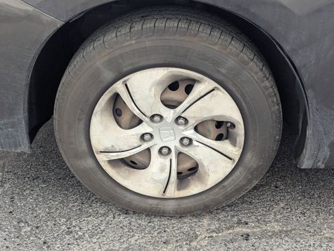 Used 2013 Honda Civic LX image 13