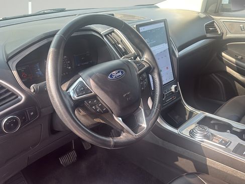 Certified 2024 Ford Edge SEL AWD/4WD image 13