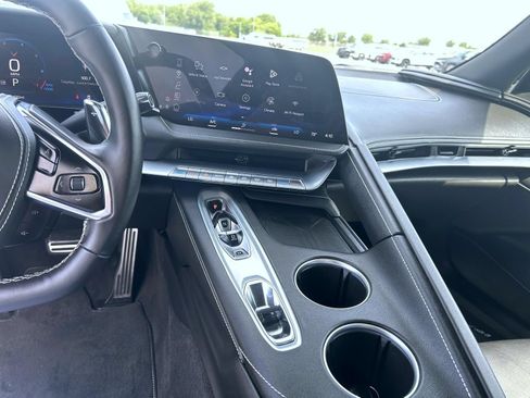 Used 2026 Chevrolet Corvette Stingray Coupe w/ 1LT RWD image 13