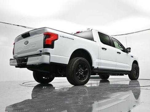 New 2025 Ford F150 Lightning XLT AWD/4WD image 43