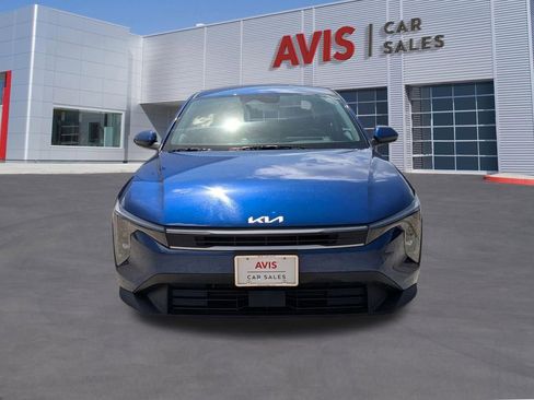 Used 2025 Kia K4 LXS image 2