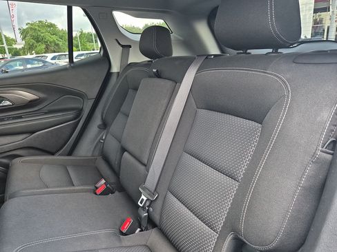 Used 2024 GMC Terrain SLE AWD/4WD image 27