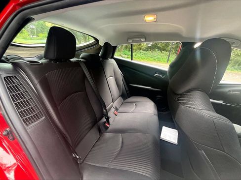 Used 2021 Toyota Prius Prime LE FWD image 21