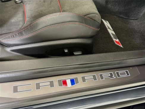 Used 2023 Chevrolet Camaro ZL1 RWD image 33