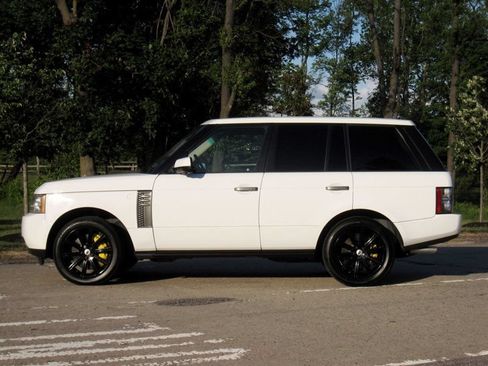 Used 2011 Land Rover Range Rover Supercharged AWD/4WD image 6