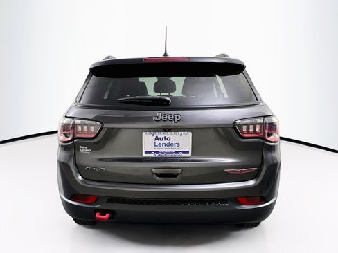 Used 2022 Jeep Compass Trailhawk w/ Sun and Sound Group AWD/4WD image 6