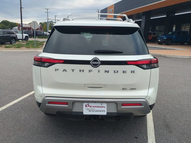 Used 2023 Nissan Pathfinder SL w/ SL Premium Package AWD/4WD image 5