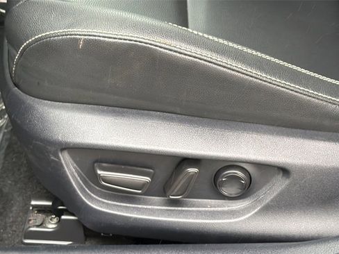 Certified 2025 Toyota Camry SE image 15