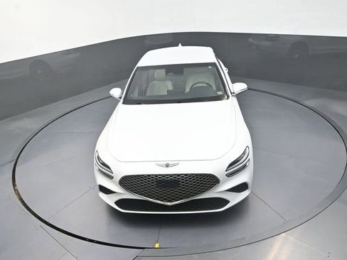 Used 2025 Genesis G70 2.5T RWD image 12