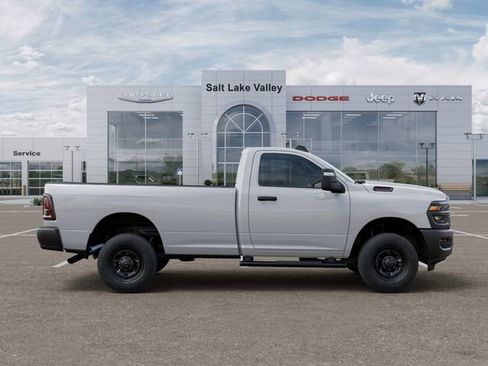 New 2026 RAM 2500 Tradesman AWD/4WD image 21