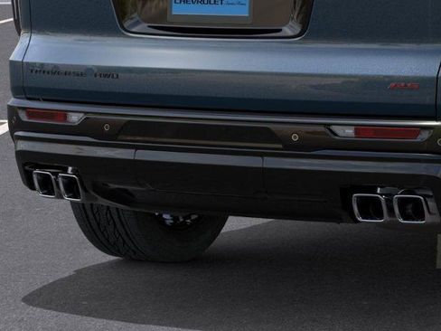 New 2026 Chevrolet Traverse RS w/ LPO, Floor Liner Package image 14
