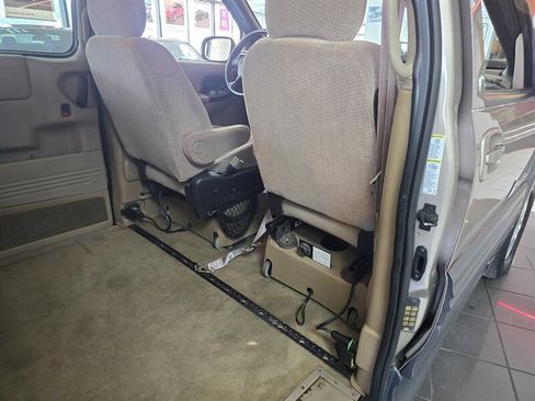 Used 2004 Pontiac Montana Extended w/ Convenience Package #1 image 16