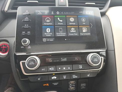 Used 2019 Honda Insight Touring image 24