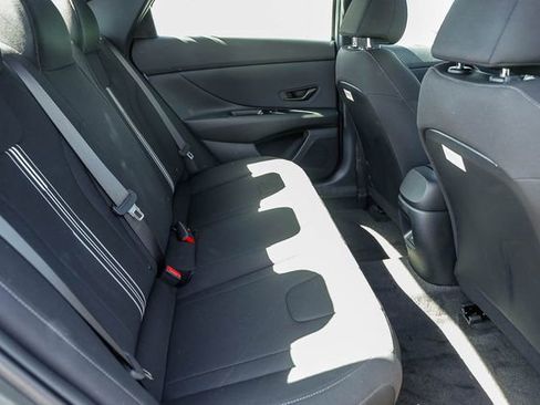 New 2025 Hyundai Elantra SEL FWD image 20