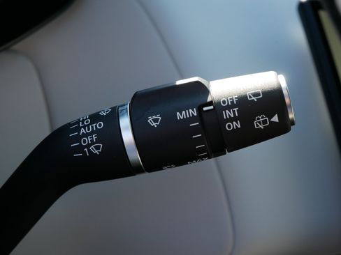 Certified 2026 Land Rover Range Rover Sport Dynamic SE image 32