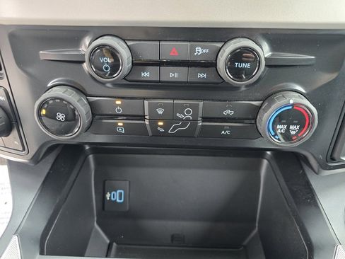 Used 2025 Ford F350 XLT image 39