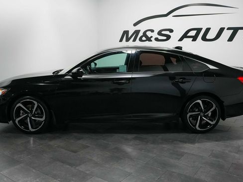 Used 2020 Honda Accord Sport image 3