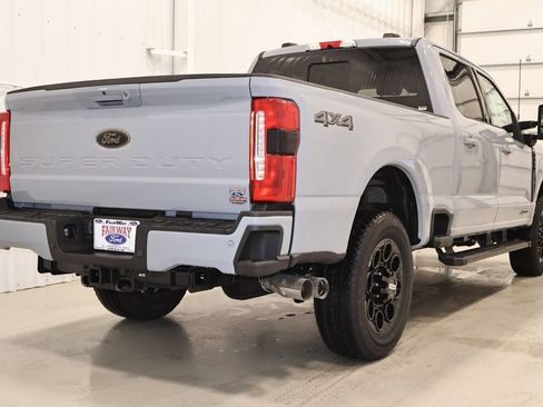 New 2026 Ford F350 Lariat w/ Black Appearance Package image 8