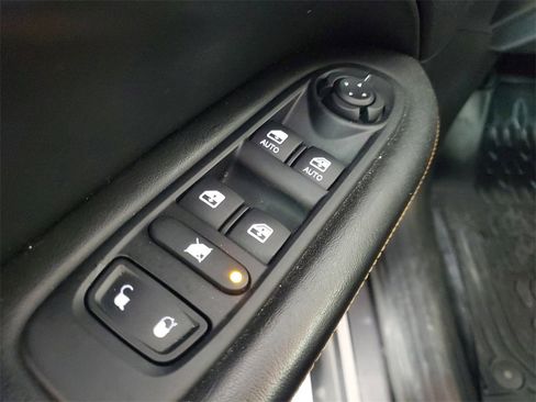 Used 2021 Jeep Compass Latitude image 15