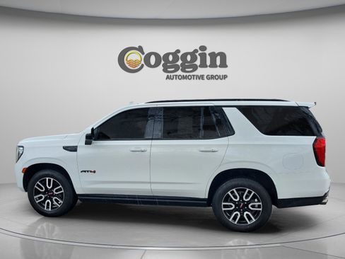 Used 2022 GMC Yukon AT4 w/ Max Trailering Package AWD/4WD image 2