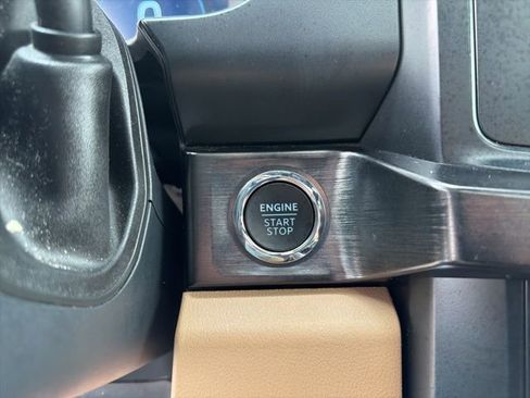 Used 2023 Ford F250 Lariat w/ Sport Appearance Package AWD/4WD image 20