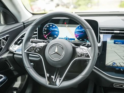 Certified 2024 Mercedes-Benz E 350 4MATIC Sedan image 15