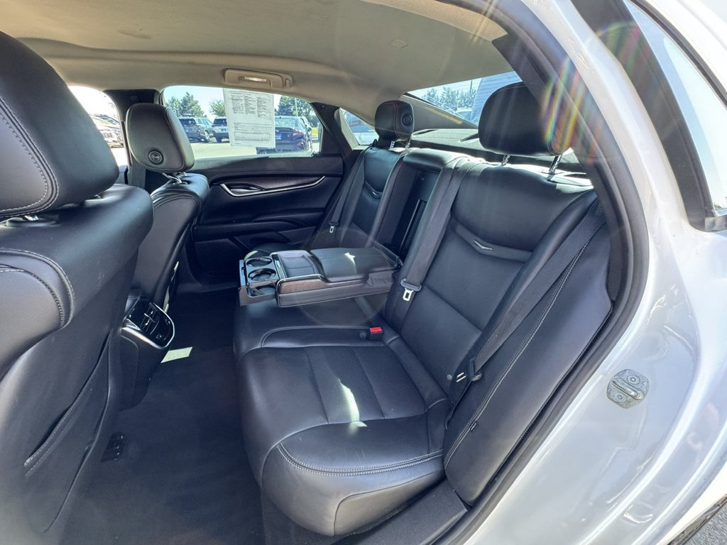 Used 2018 Cadillac XTS Luxury AWD/4WD image 36