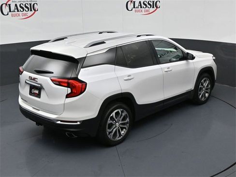 Used 2020 GMC Terrain SLT w/ Preferred Package image 22