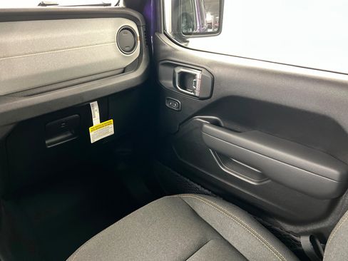 New 2026 Jeep Wrangler Unlimited Sport AWD/4WD image 10
