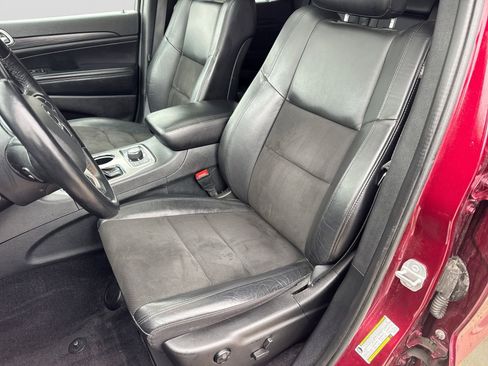 Used 2022 Jeep Grand Cherokee Altitude image 17