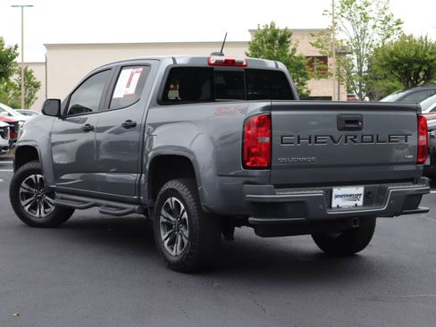 Used 2022 Chevrolet Colorado Z71 w/ Safety Package AWD/4WD image 3