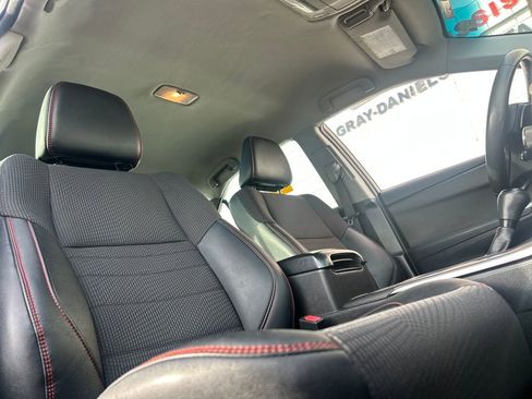 Used 2016 Toyota Camry SE image 24