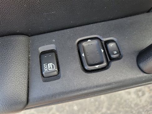 Used 2013 MAZDA MX-5 Miata Club image 20