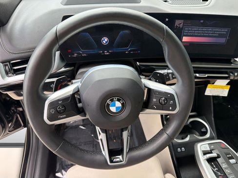 Used 2025 BMW X1 xDrive28i w/ Technology Package AWD/4WD image 17