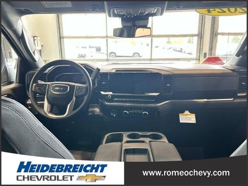 Used 2024 GMC Sierra 1500 Elevation AWD/4WD image 16