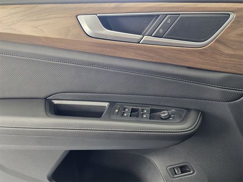 New 2026 Volkswagen Atlas SE image 15