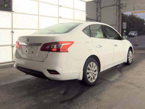 Used 2017 Nissan Sentra S FWD image 6
