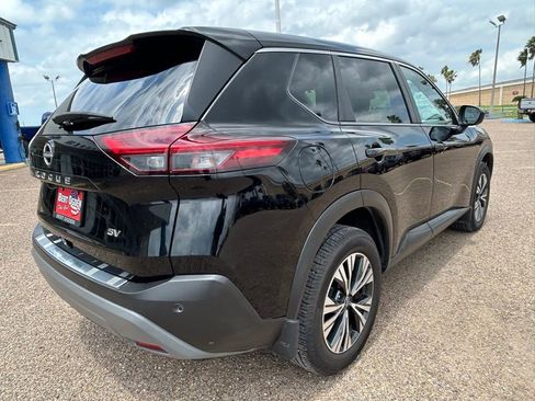 Used 2023 Nissan Rogue SV FWD image 6