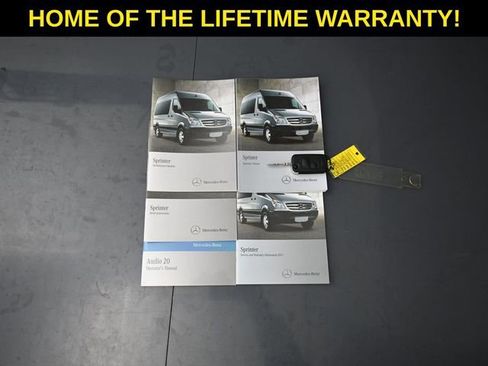 Used 2011 Mercedes-Benz Sprinter 2500 image 89