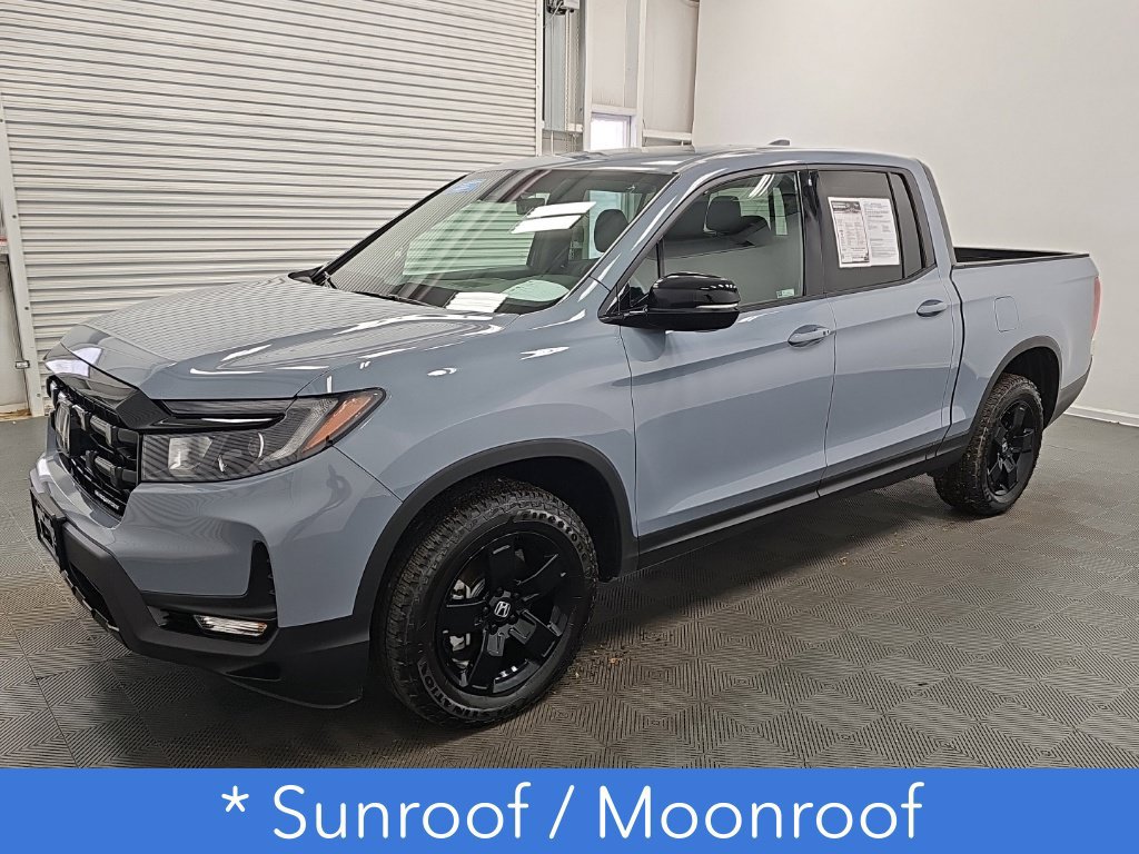 Used 2025 Honda Ridgeline Black Edition image 5
