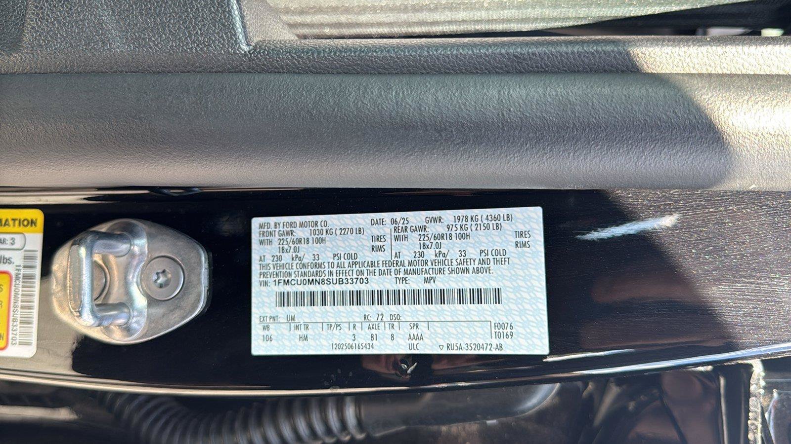 Used 2025 Ford Escape ST-Line FWD image 20