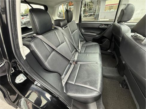 Used 2015 Subaru Forester 2.5i Limited w/ Popular Package #2 image 25