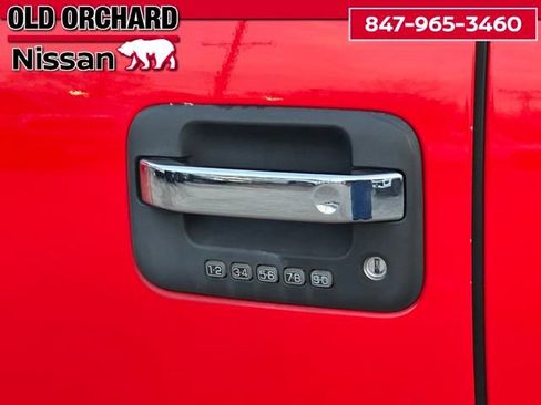 Used 2011 Ford F150 XLT w/ XLT Chrome Pkg image 11